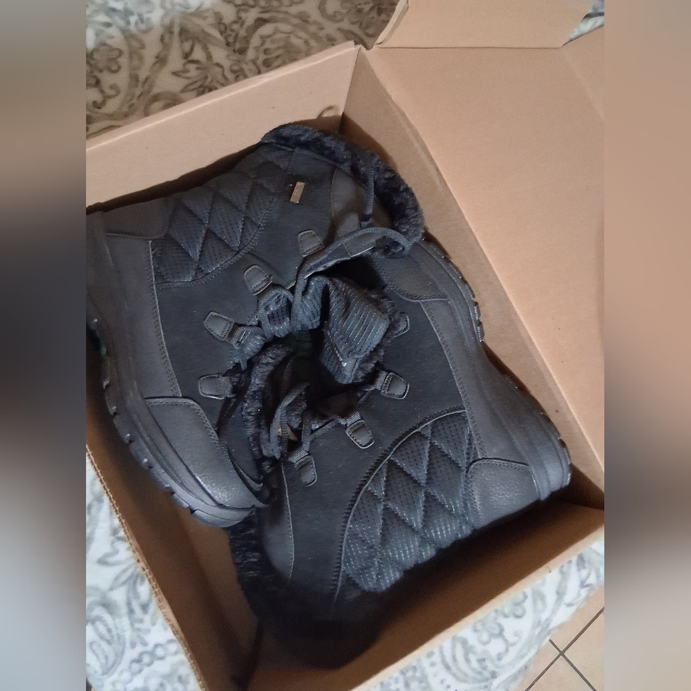 Fanture Women's Boots Size 7